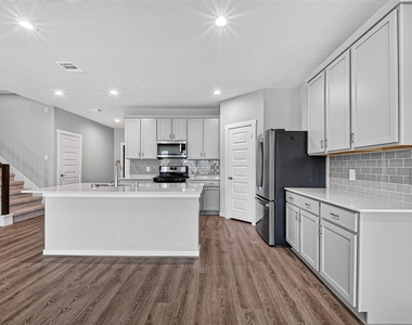 13126 Lago Acero Lane - Photo Thumbnail 13