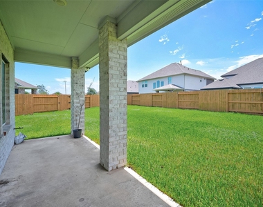 13126 Lago Acero Lane - Photo Thumbnail 37
