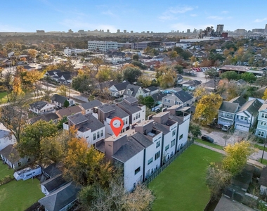 209 Burr Street - Photo Thumbnail 14