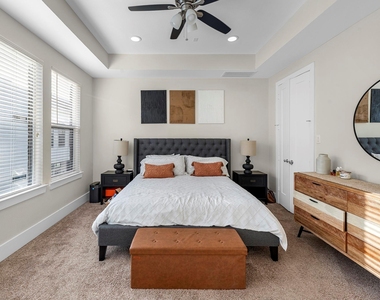 209 Burr Street - Photo Thumbnail 8