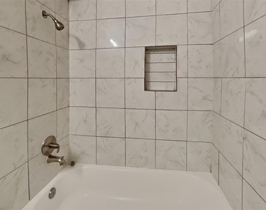 15506 Swan Creek Drive - Photo Thumbnail 17