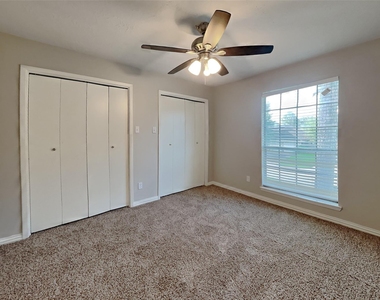 15506 Swan Creek Drive - Photo Thumbnail 15