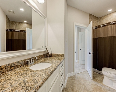 27303 Silver Jade Court - Photo Thumbnail 33