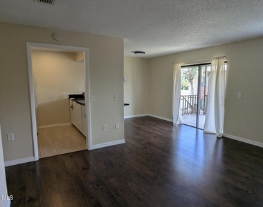 205 San Paulo Circle - Photo Thumbnail 6