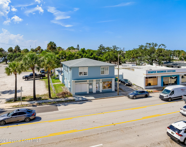 1008 E Strawbridge Avenue - Photo Thumbnail 1