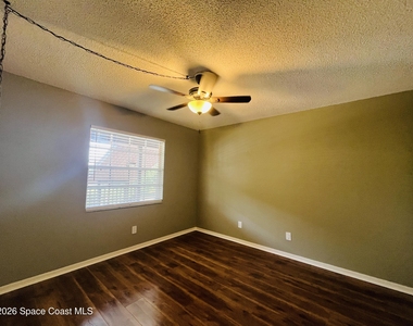 2963 Sir Hamilton Circle - Photo Thumbnail 8