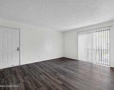 451 Mercury Avenue Se - Photo Thumbnail 13