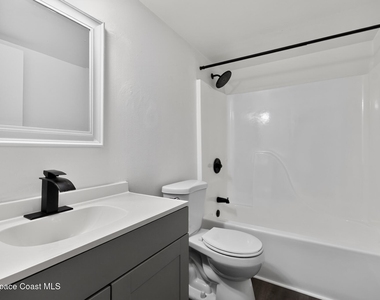 451 Mercury Avenue Se - Photo Thumbnail 12