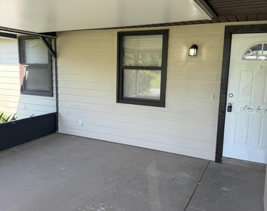 450 Columbus Street - Photo Thumbnail 1