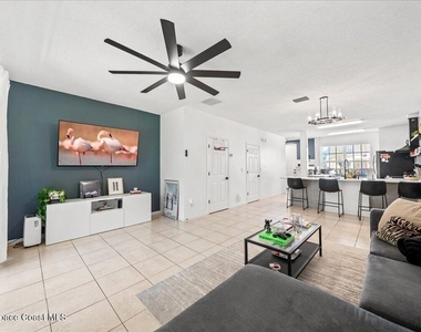 2990 S Fiske Boulevard - Photo Thumbnail 10