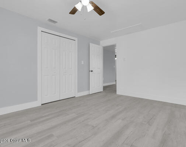 18634 Goodman Circle - Photo Thumbnail 17