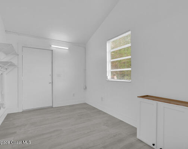 18634 Goodman Circle - Photo Thumbnail 26