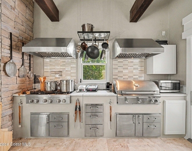 120 Lansing Island Drive - Photo Thumbnail 21