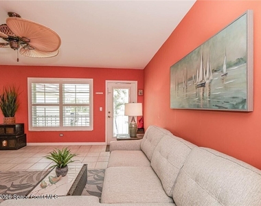 55 Woodland Drive - Photo Thumbnail 5