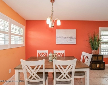 55 Woodland Drive - Photo Thumbnail 9
