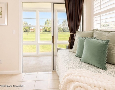 55 Woodland Drive - Photo Thumbnail 12