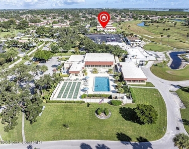 55 Woodland Drive - Photo Thumbnail 21