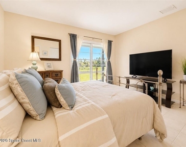55 Woodland Drive - Photo Thumbnail 9