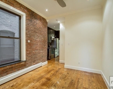 West 103rd Street - Photo Thumbnail 1