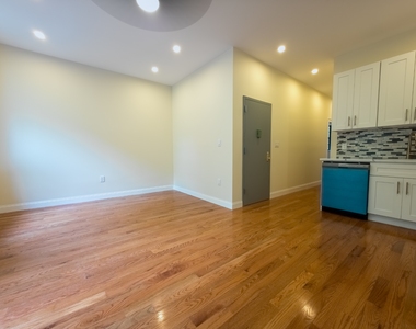 612 West 146th Street - Photo Thumbnail 2