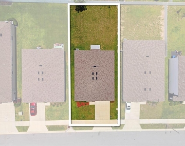13322 Golden Lime Avenue - Photo Thumbnail 7