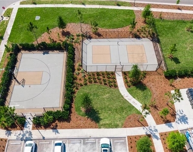 5514 Blue Azure Drive - Photo Thumbnail 24