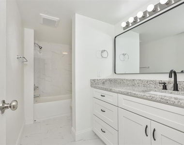 1934 Oyster Catcher Street - Photo Thumbnail 24