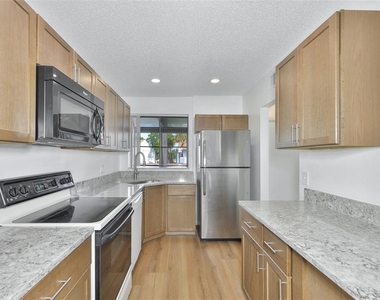 1934 Oyster Catcher Street - Photo Thumbnail 10