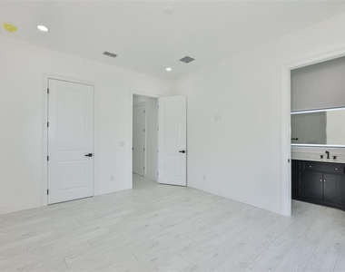 2816 Corrine Street - Photo Thumbnail 24
