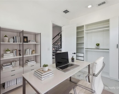 2816 Corrine Street - Photo Thumbnail 4