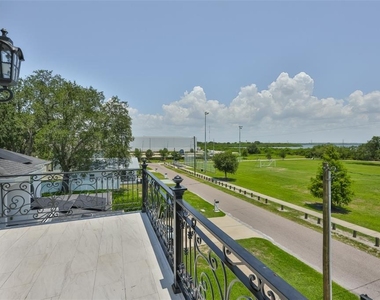 2816 Corrine Street - Photo Thumbnail 38