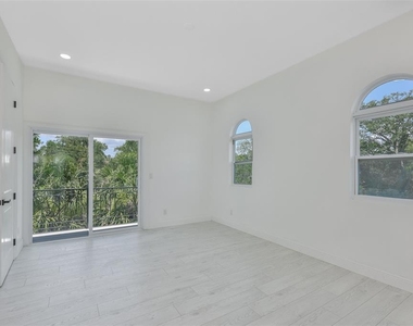 2816 Corrine Street - Photo Thumbnail 25