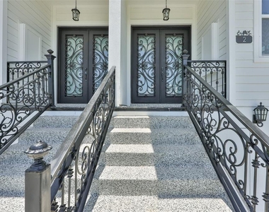 2816 Corrine Street - Photo Thumbnail 2