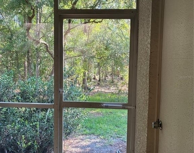 8648 Hunters Key Circle - Photo Thumbnail 19
