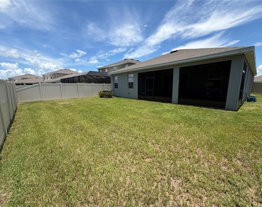 3747 Capri Coast Drive - Photo Thumbnail 16