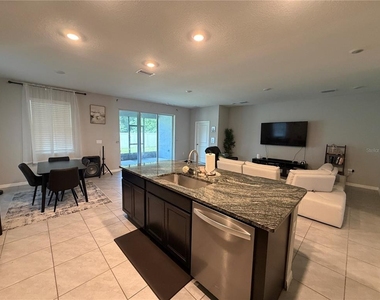 3747 Capri Coast Drive - Photo Thumbnail 3