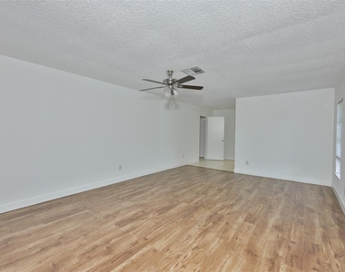 2823 Heron Place - Photo Thumbnail 29