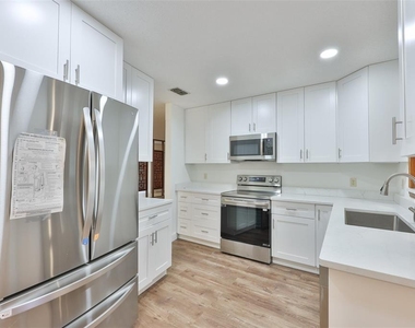 2823 Heron Place - Photo Thumbnail 17