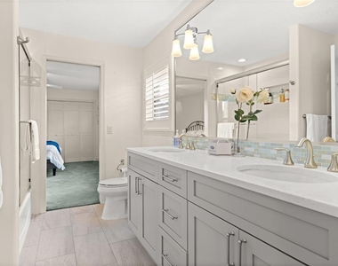 30312 Laurelwood Lane - Photo Thumbnail 31