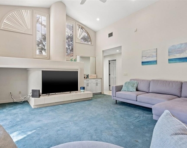 30312 Laurelwood Lane - Photo Thumbnail 25