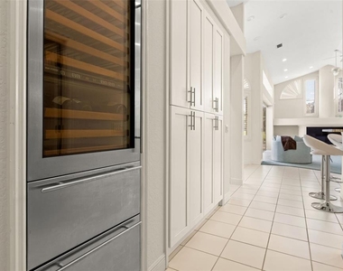30312 Laurelwood Lane - Photo Thumbnail 34