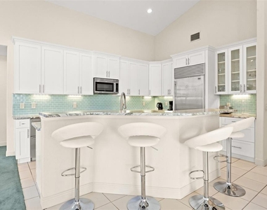 30312 Laurelwood Lane - Photo Thumbnail 18