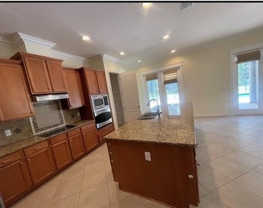 10531 Mistflower Lane - Photo Thumbnail 5