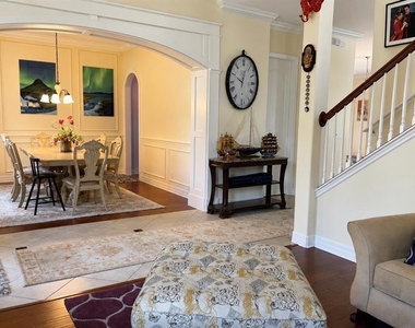 10531 Mistflower Lane - Photo Thumbnail 4
