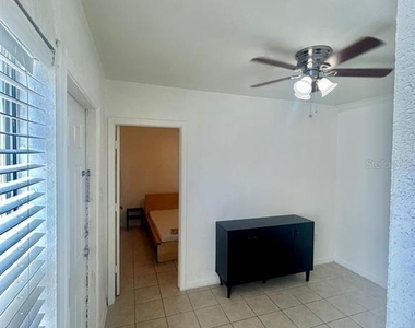 7302 Woodhall Court - Photo Thumbnail 2