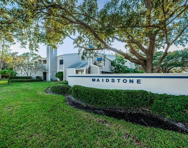 10626 Longwood Drive - Photo Thumbnail 47