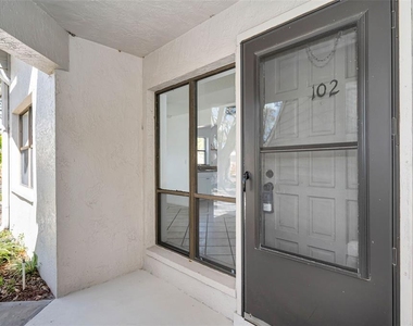 10626 Longwood Drive - Photo Thumbnail 2