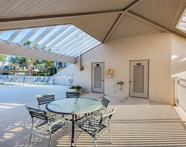 10626 Longwood Drive - Photo Thumbnail 44