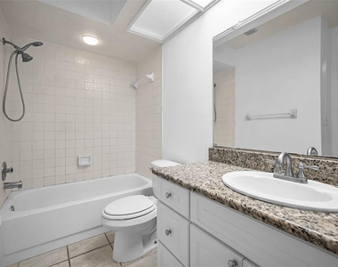 10626 Longwood Drive - Photo Thumbnail 22