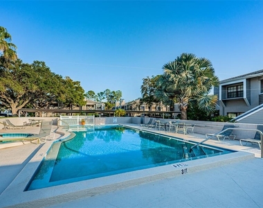 10626 Longwood Drive - Photo Thumbnail 43